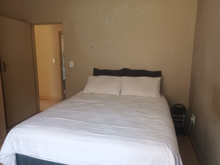 2 Bedroom Property for Sale in Andeon AH Gauteng