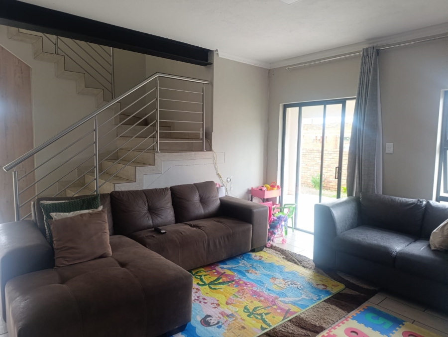 3 Bedroom Property for Sale in Derdepoort Gauteng