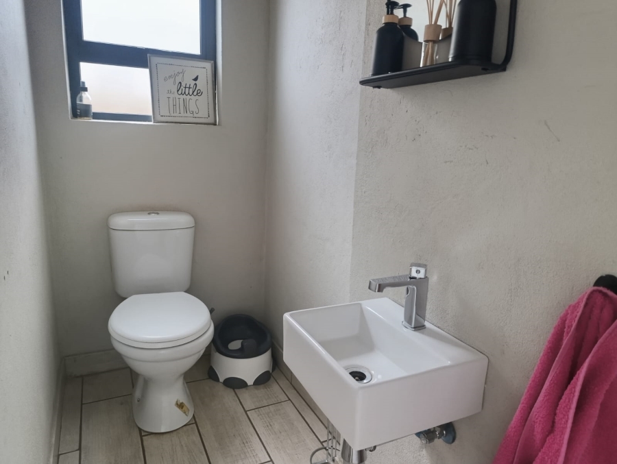 3 Bedroom Property for Sale in Derdepoort Gauteng