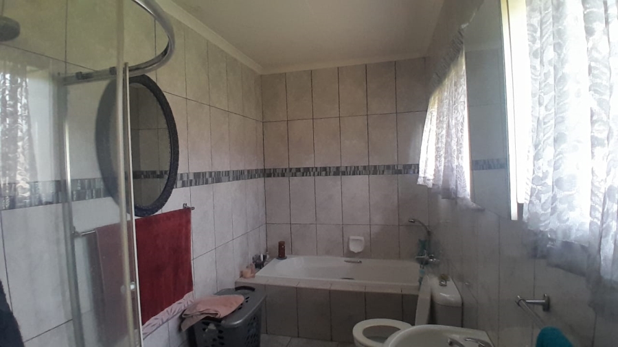 3 Bedroom Property for Sale in Pretoriusrus Gauteng