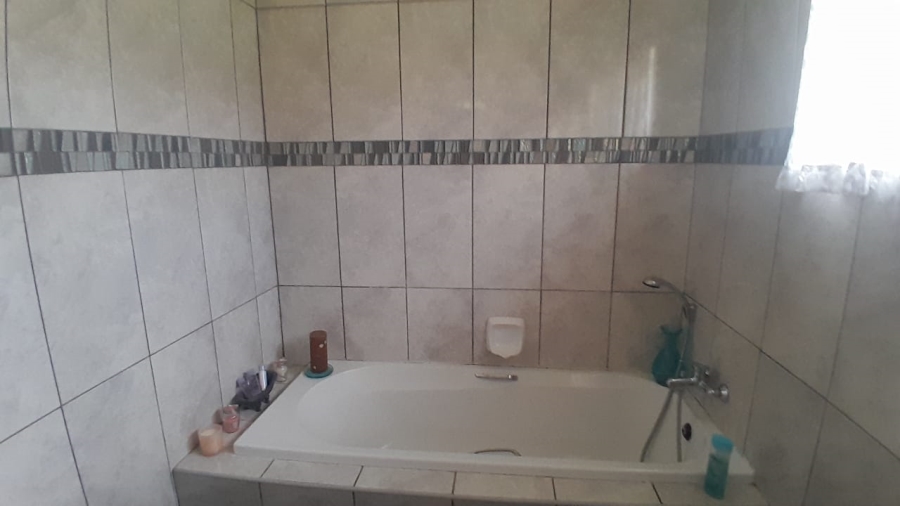 3 Bedroom Property for Sale in Pretoriusrus Gauteng