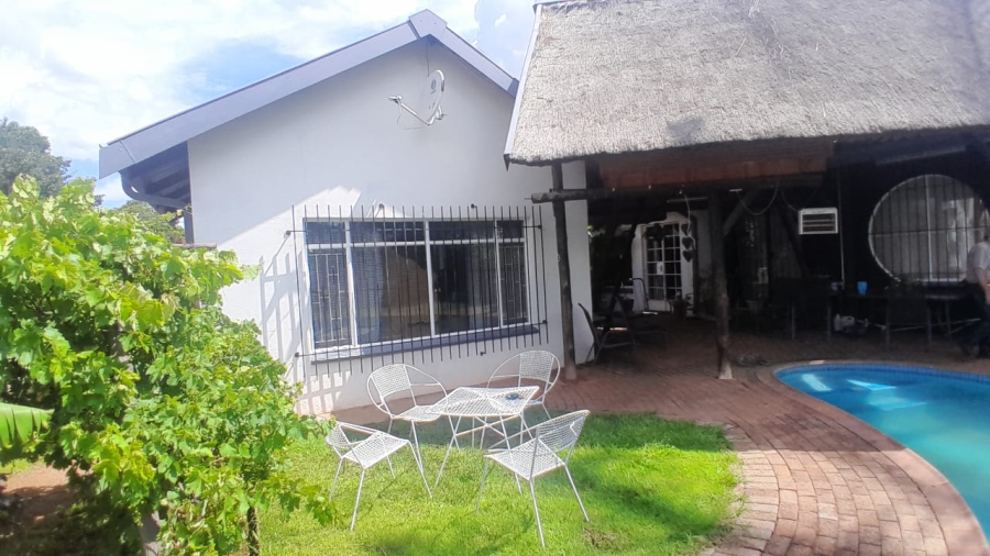 3 Bedroom Property for Sale in Pretoriusrus Gauteng