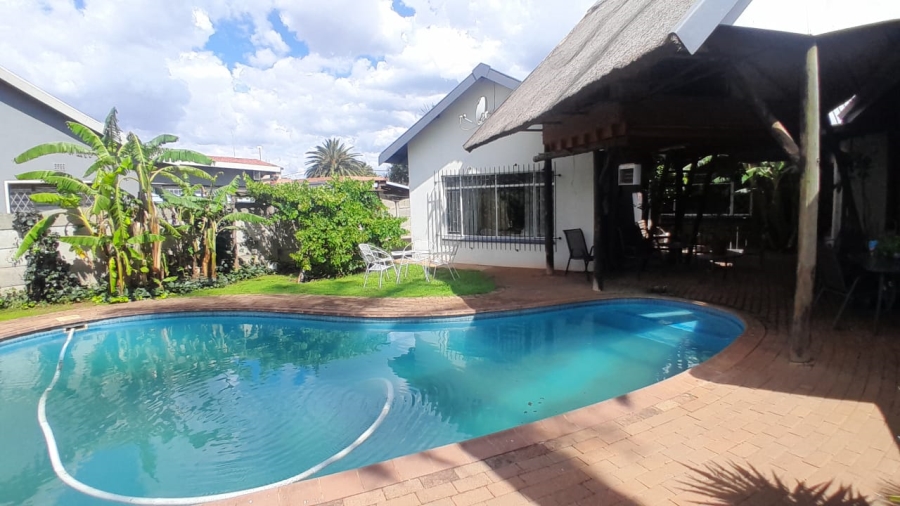 3 Bedroom Property for Sale in Pretoriusrus Gauteng