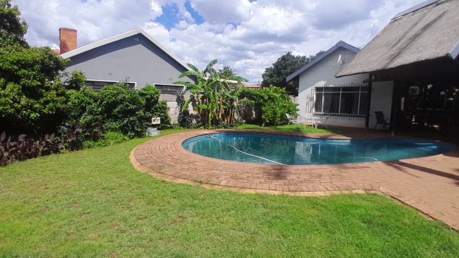 3 Bedroom Property for Sale in Pretoriusrus Gauteng