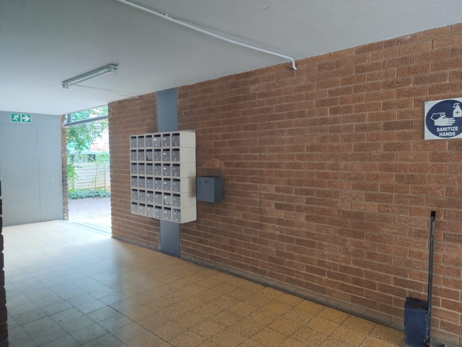 2 Bedroom Property for Sale in Sunnyside Gauteng