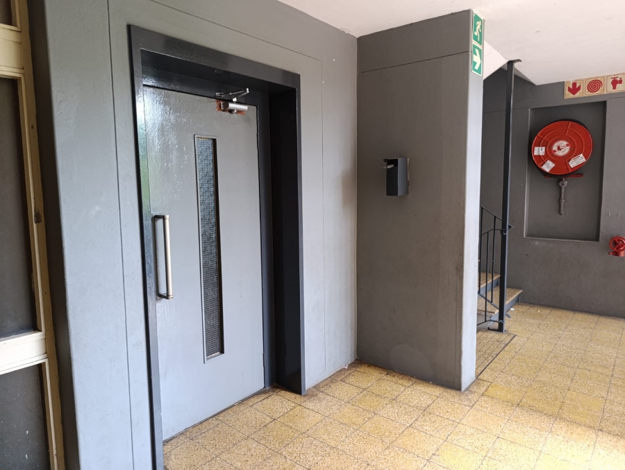 2 Bedroom Property for Sale in Sunnyside Gauteng