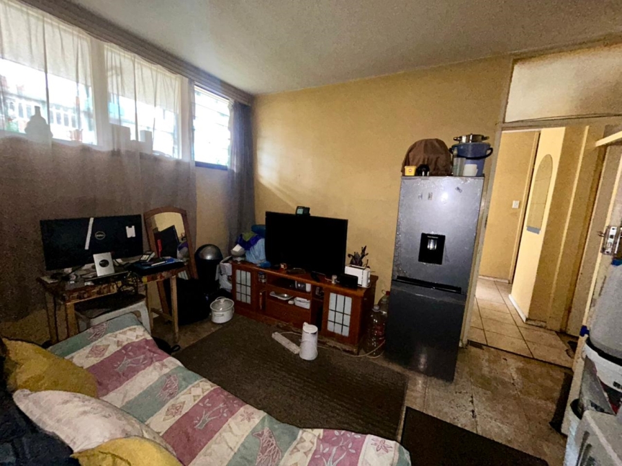 2 Bedroom Property for Sale in Sunnyside Gauteng