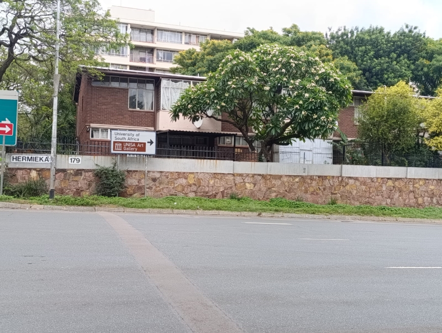 2 Bedroom Property for Sale in Baileys Muckleneuk Gauteng