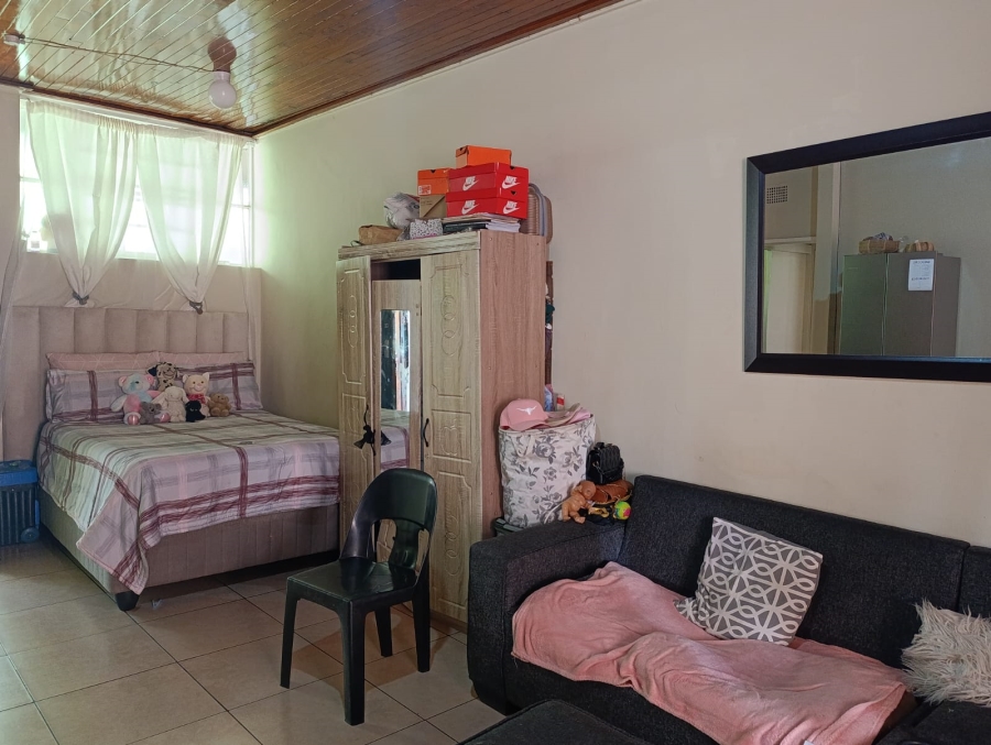 2 Bedroom Property for Sale in Baileys Muckleneuk Gauteng