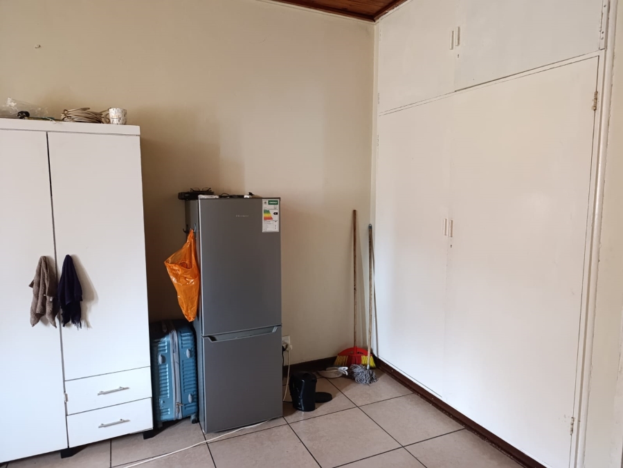 2 Bedroom Property for Sale in Baileys Muckleneuk Gauteng