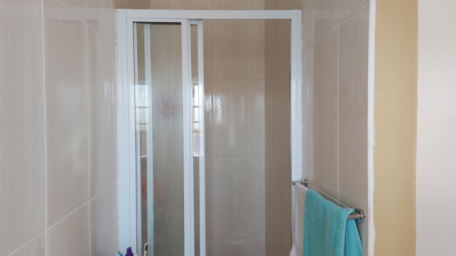 To Let 2 Bedroom Property for Rent in Fairlead Gauteng