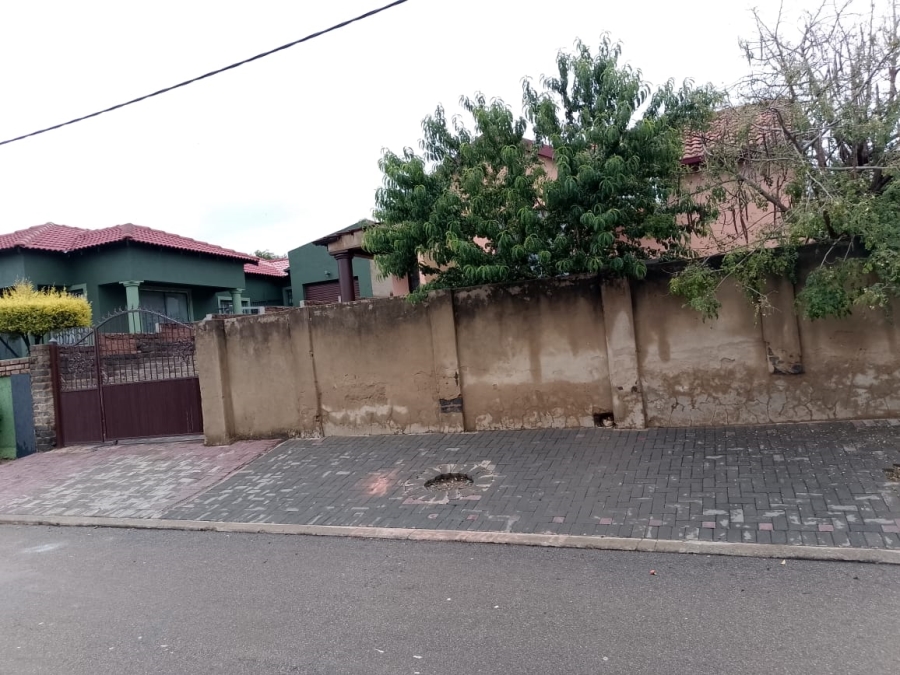 3 Bedroom Property for Sale in Mahube Valley Gauteng