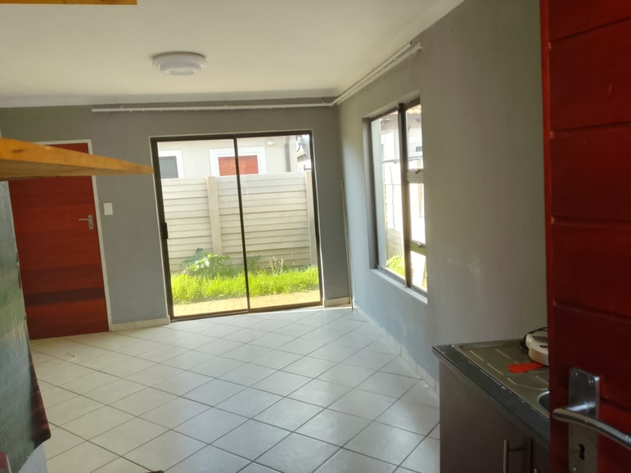 2 Bedroom Property for Sale in Alliance Gauteng
