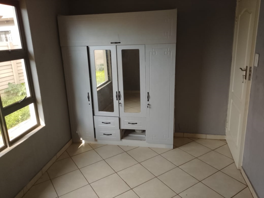 2 Bedroom Property for Sale in Alliance Gauteng
