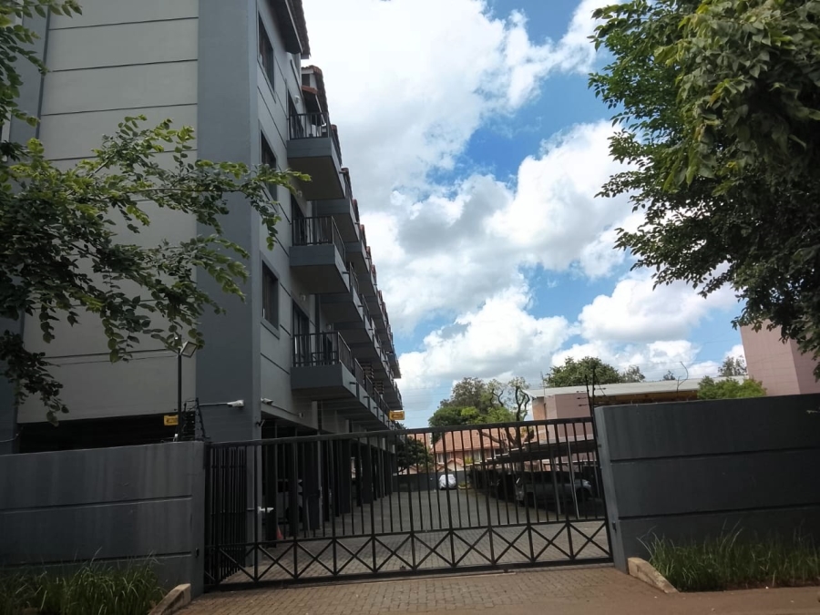 1 Bedroom Property for Sale in Hillcrest Gauteng