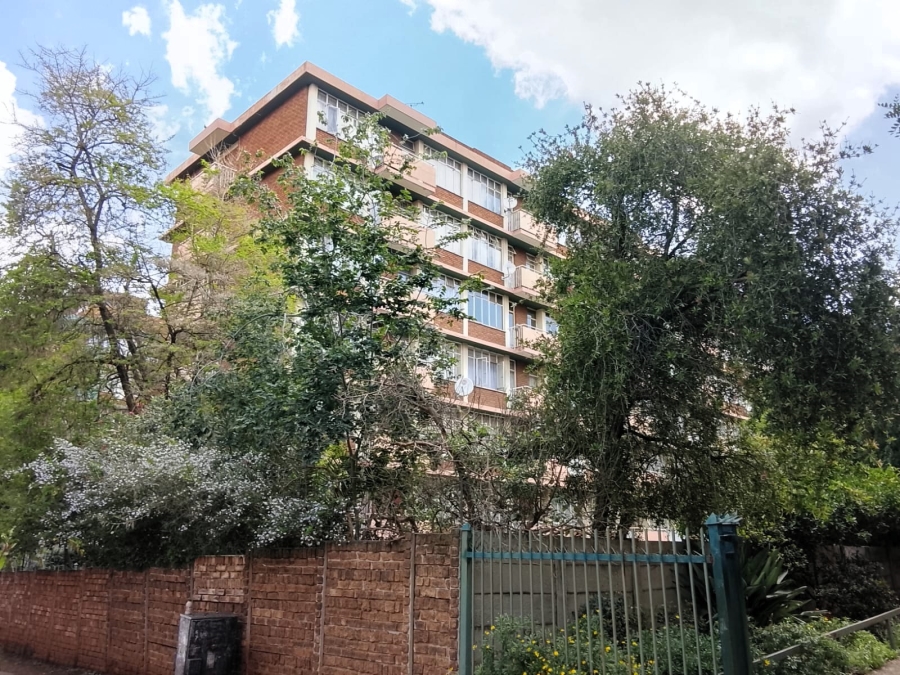 2 Bedroom Property for Sale in Sunnyside Gauteng