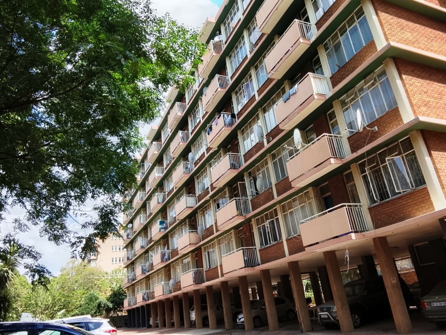 2 Bedroom Property for Sale in Sunnyside Gauteng