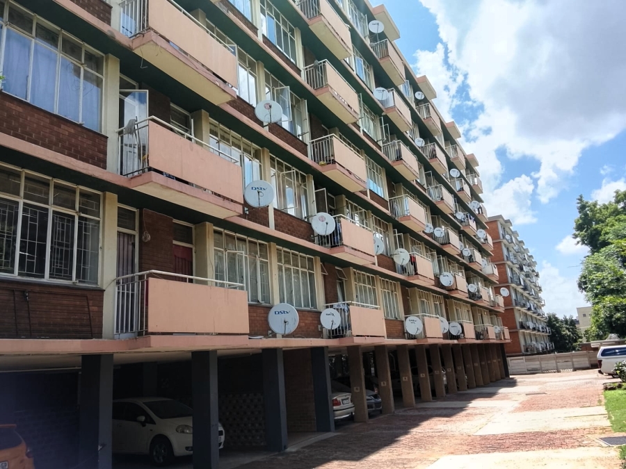 2 Bedroom Property for Sale in Sunnyside Gauteng