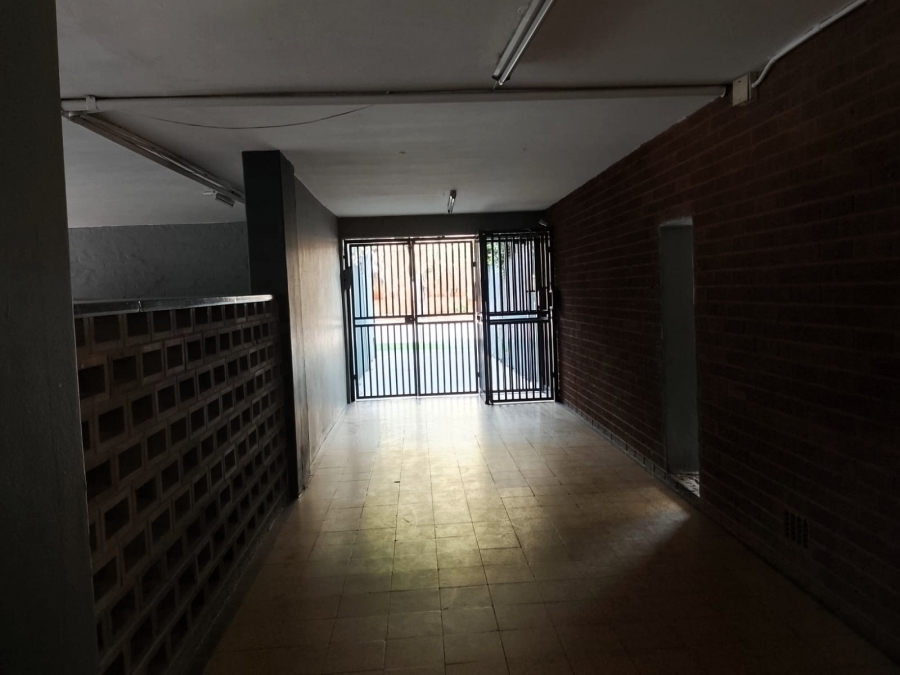 2 Bedroom Property for Sale in Sunnyside Gauteng