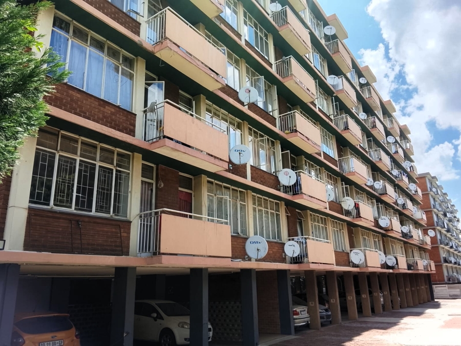 2 Bedroom Property for Sale in Sunnyside Gauteng