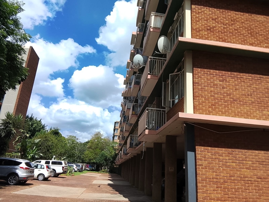 2 Bedroom Property for Sale in Sunnyside Gauteng