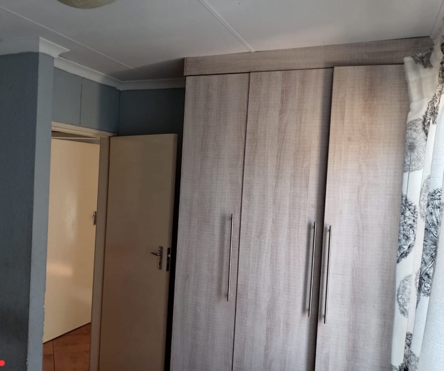 3 Bedroom Property for Sale in Elandspoort Gauteng