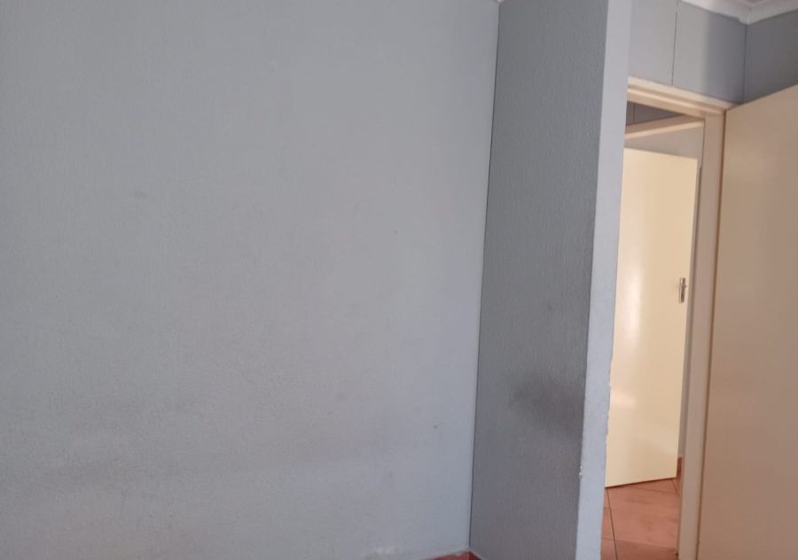 3 Bedroom Property for Sale in Elandspoort Gauteng