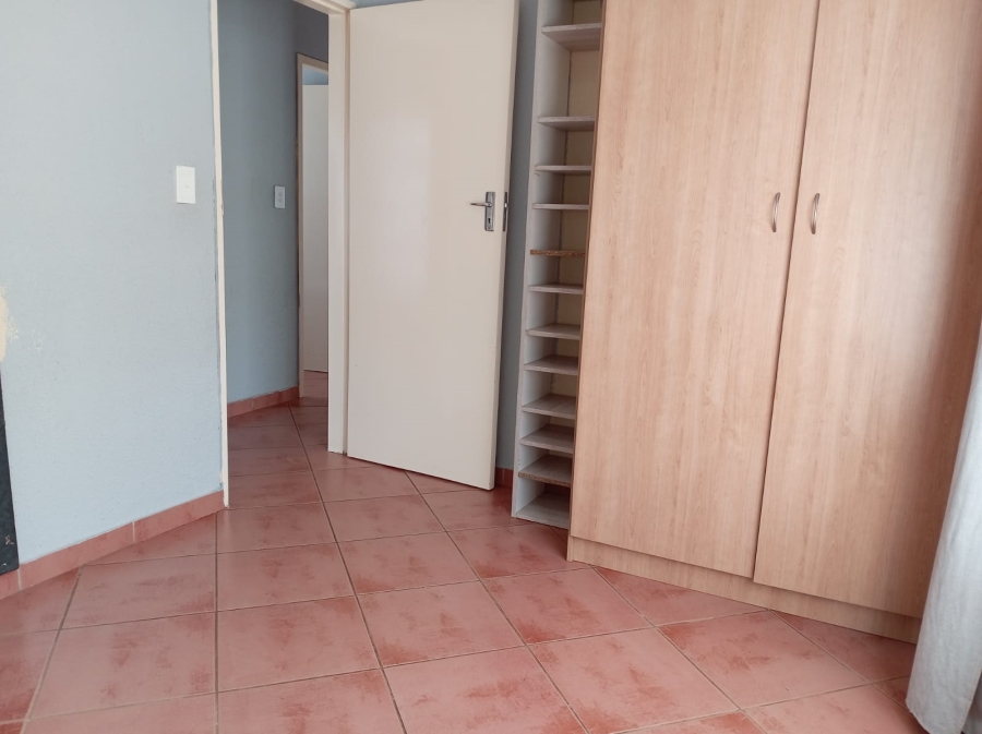 3 Bedroom Property for Sale in Elandspoort Gauteng