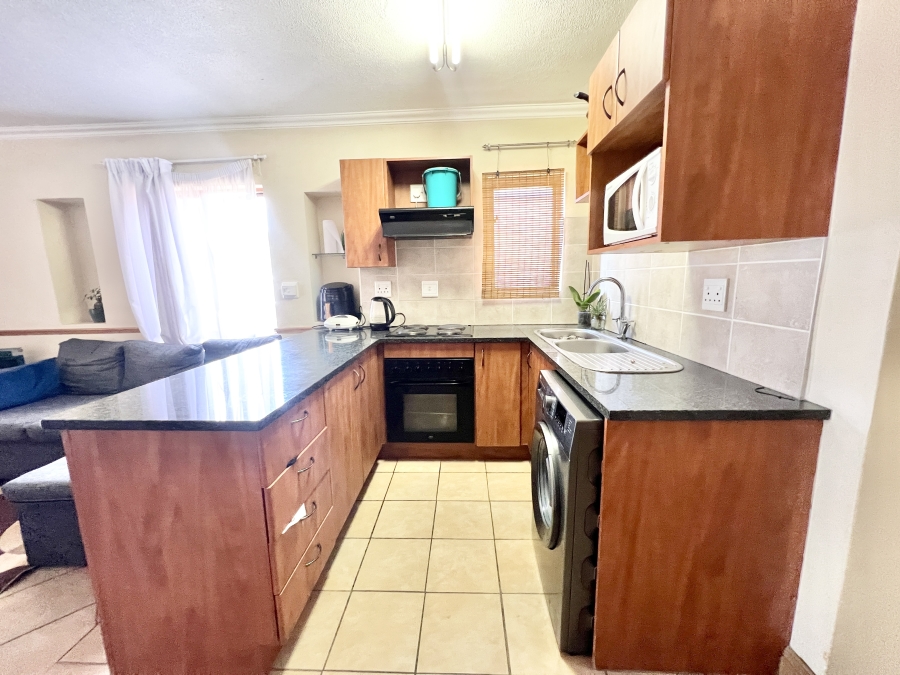 1 Bedroom Property for Sale in Halfway Gardens Gauteng