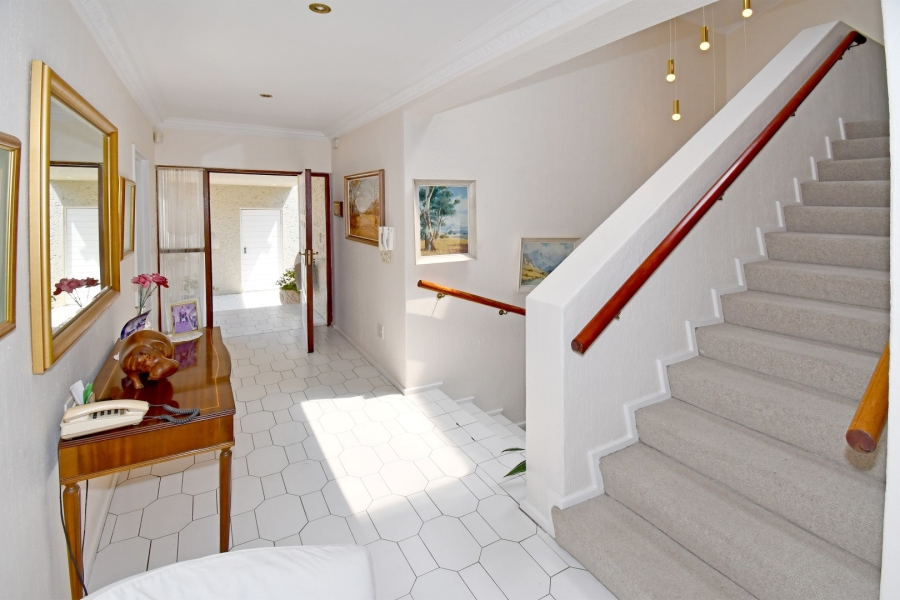 3 Bedroom Property for Sale in Rivonia Gauteng