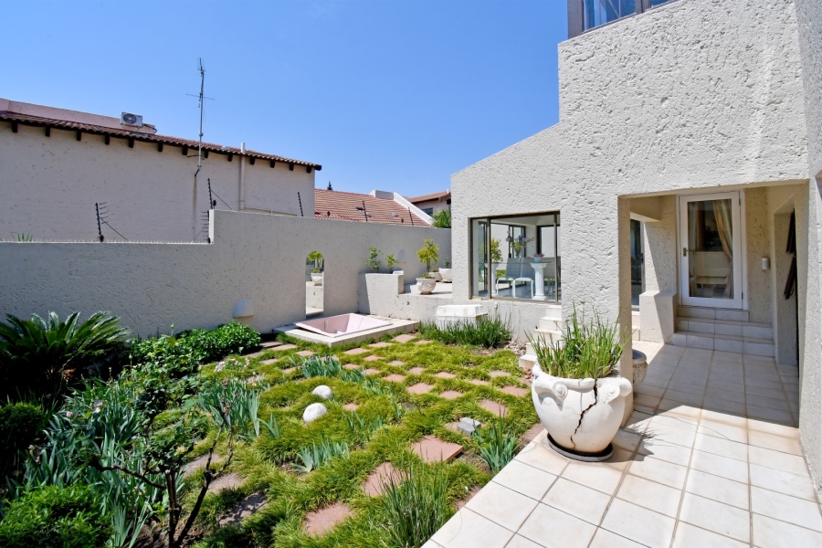 3 Bedroom Property for Sale in Rivonia Gauteng