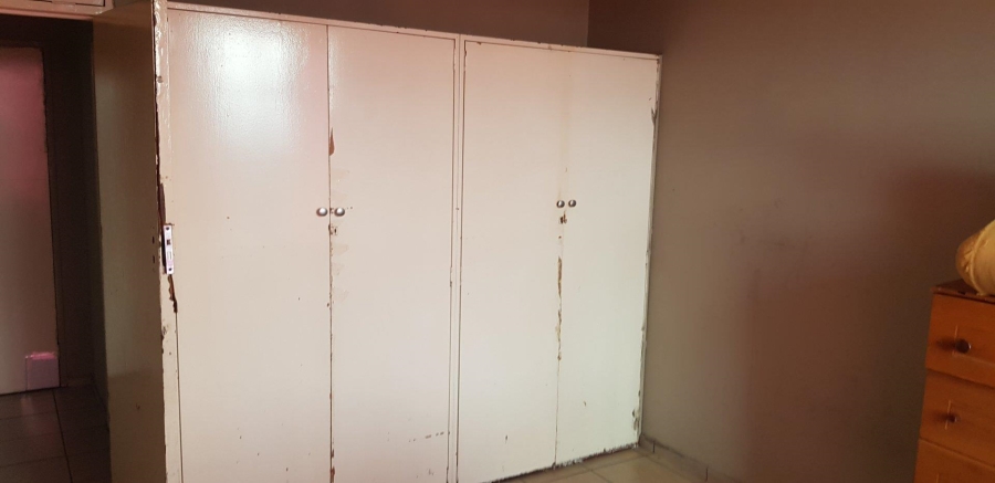2 Bedroom Property for Sale in Vereeniging Gauteng
