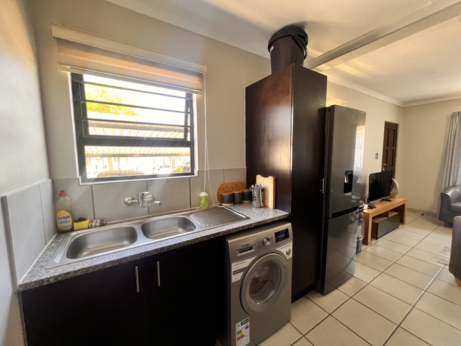 3 Bedroom Property for Sale in Summerset Gauteng