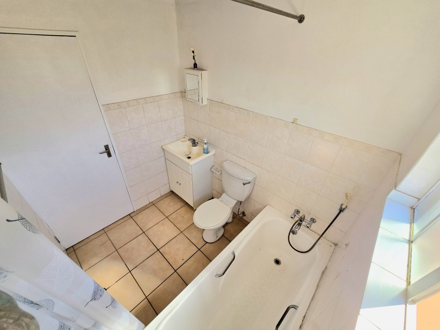 3 Bedroom Property for Sale in Halfway Gardens Gauteng