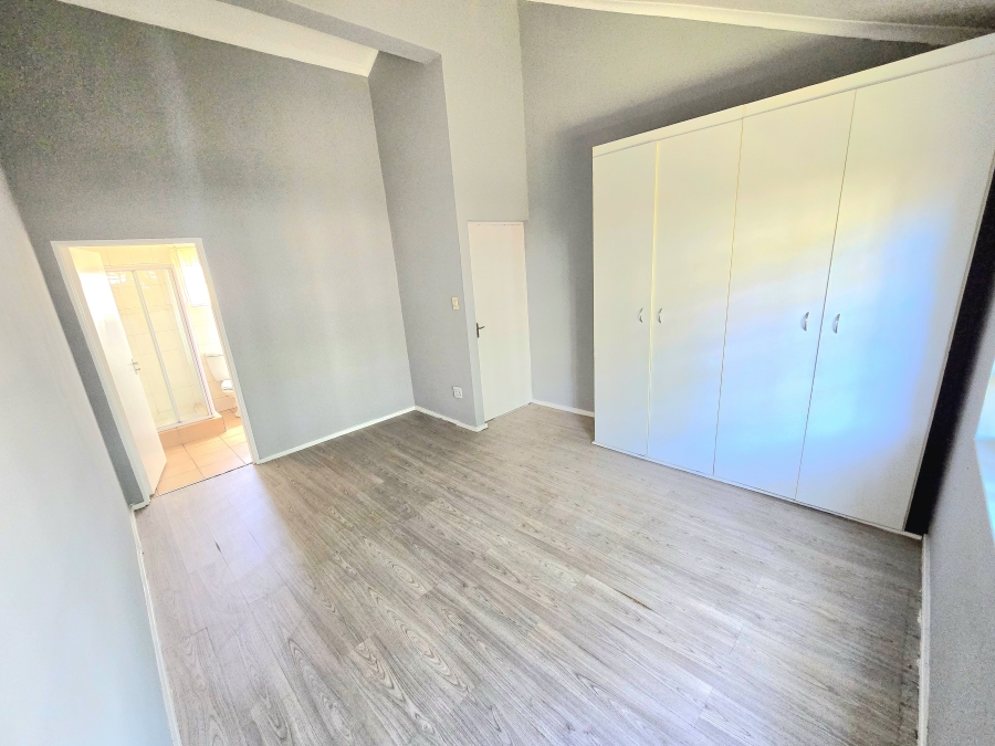 3 Bedroom Property for Sale in Halfway Gardens Gauteng