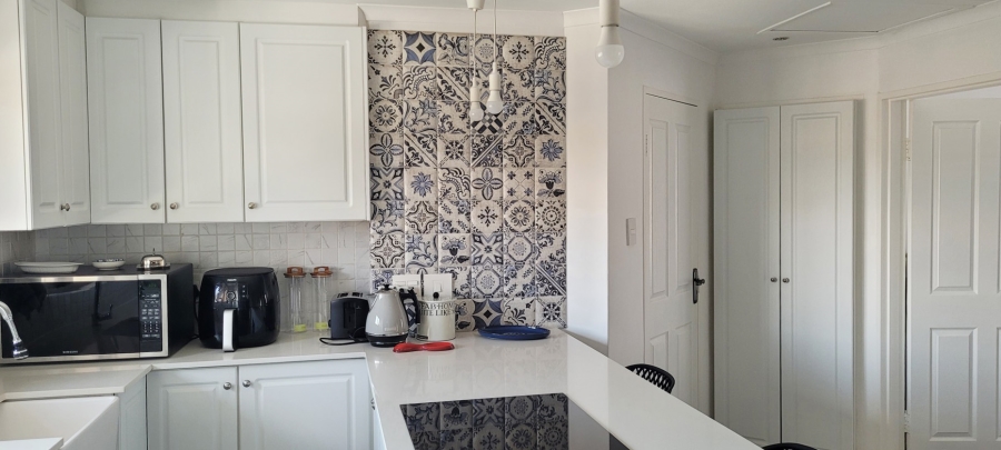 1 Bedroom Property for Sale in Victory Park Gauteng