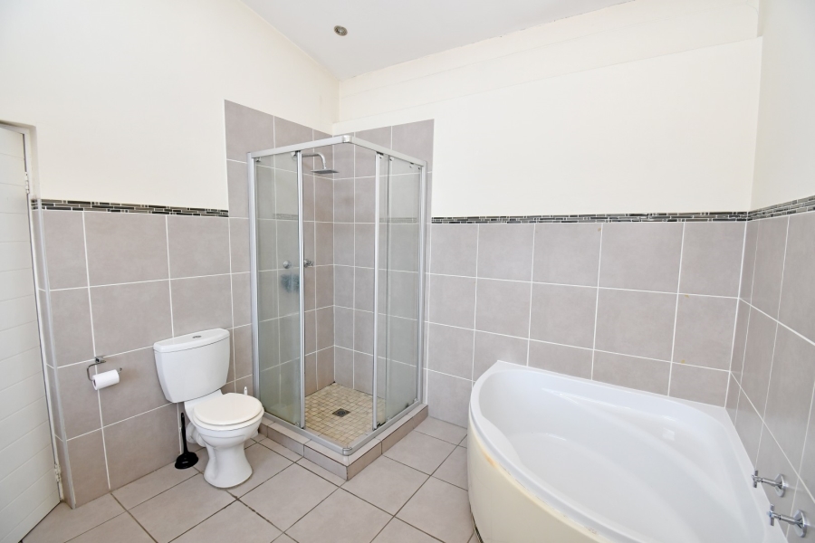 2 Bedroom Property for Sale in Bryanston Gauteng