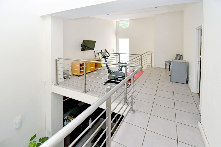 2 Bedroom Property for Sale in Bryanston Gauteng