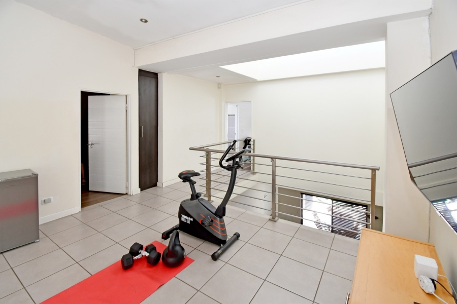 2 Bedroom Property for Sale in Bryanston Gauteng