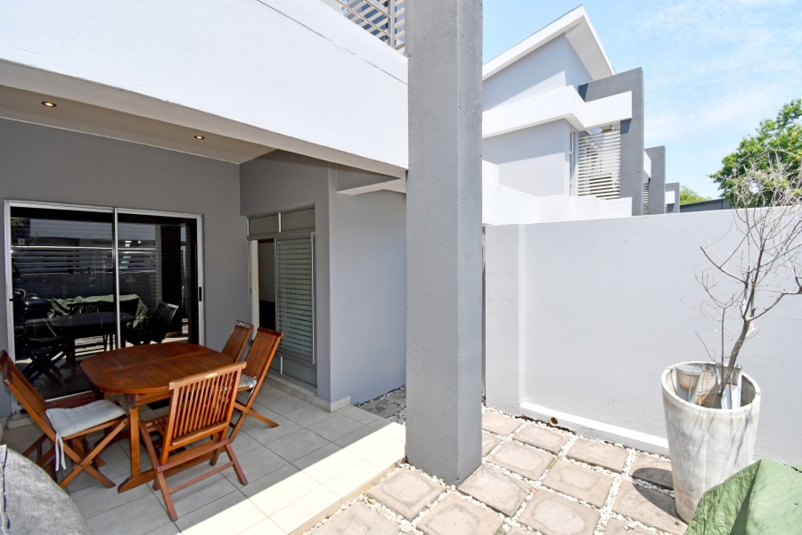 2 Bedroom Property for Sale in Bryanston Gauteng