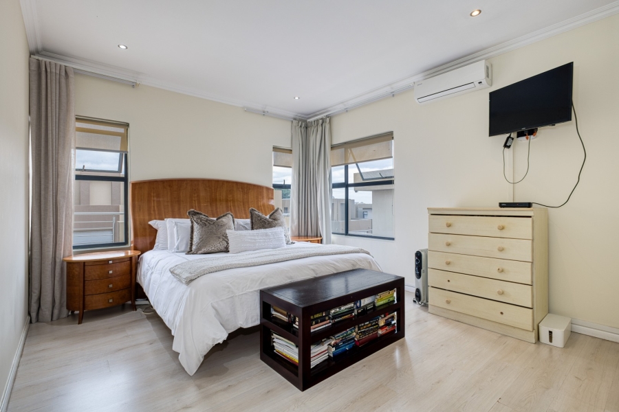 4 Bedroom Property for Sale in North Riding AH Gauteng