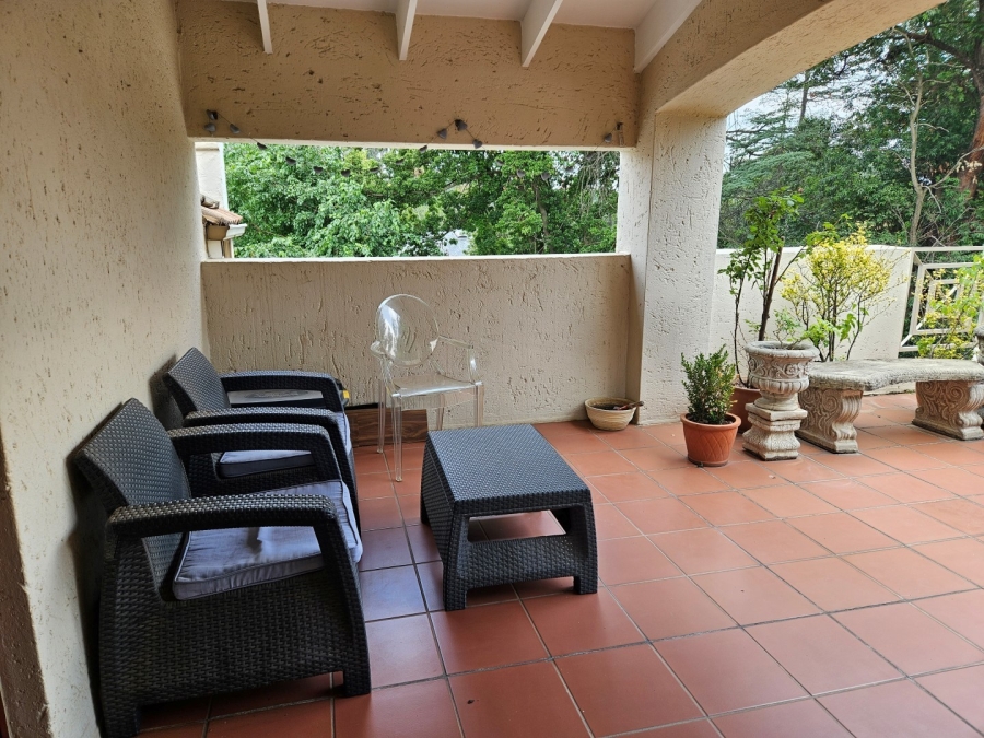 To Let 2 Bedroom Property for Rent in Melrose Gauteng