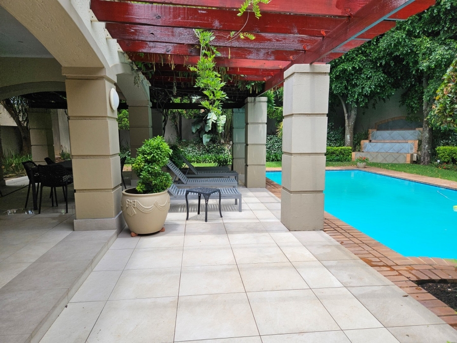 To Let 2 Bedroom Property for Rent in Melrose Gauteng