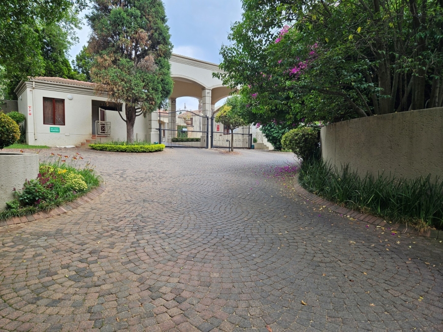 To Let 2 Bedroom Property for Rent in Melrose Gauteng