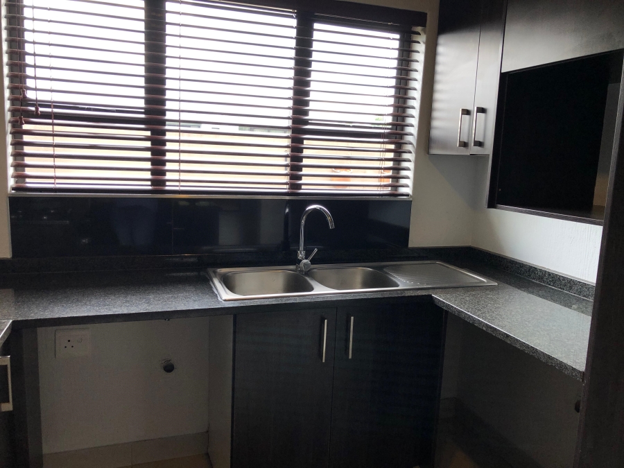 3 Bedroom Property for Sale in Cedar Creek Gauteng