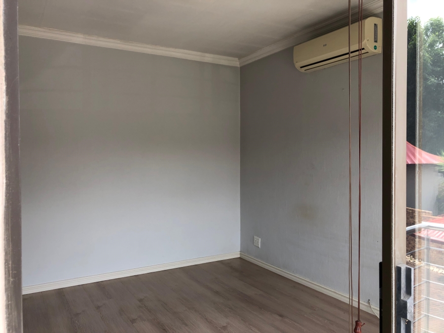 3 Bedroom Property for Sale in Cedar Creek Gauteng