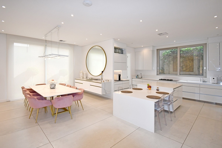 To Let 4 Bedroom Property for Rent in Morningside Gauteng