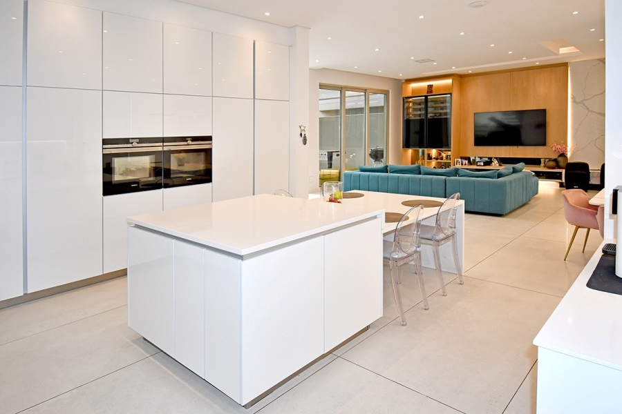 To Let 4 Bedroom Property for Rent in Morningside Gauteng