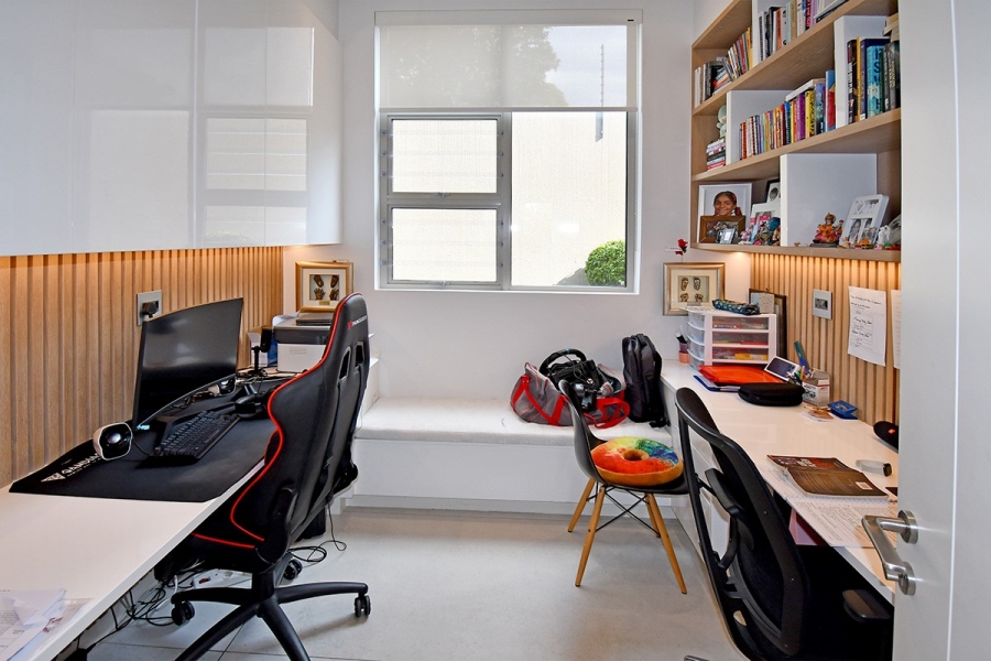 To Let 4 Bedroom Property for Rent in Morningside Gauteng