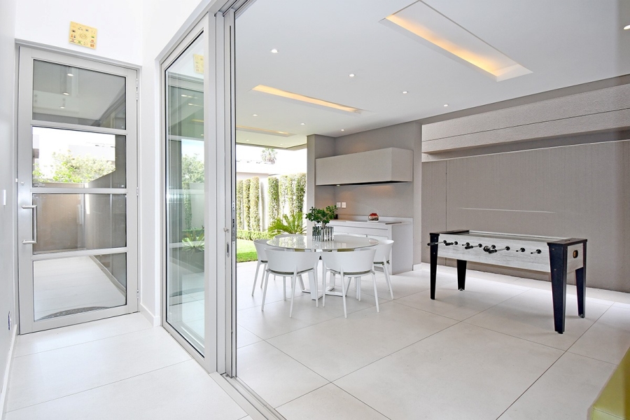 To Let 4 Bedroom Property for Rent in Morningside Gauteng